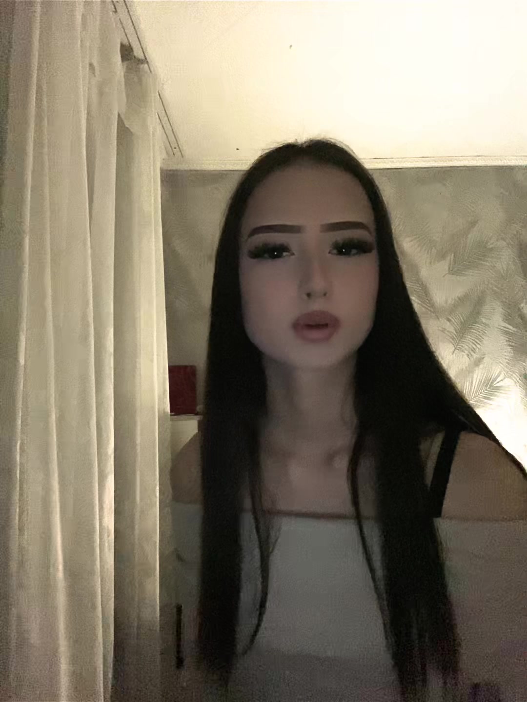 @амели