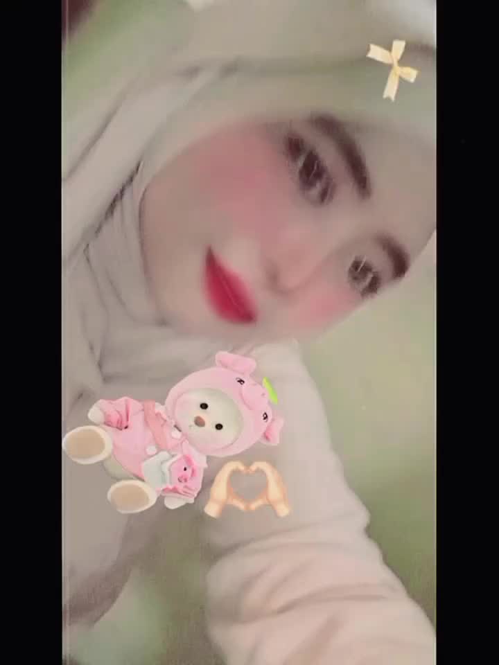 @wahyu 😘😗🥰