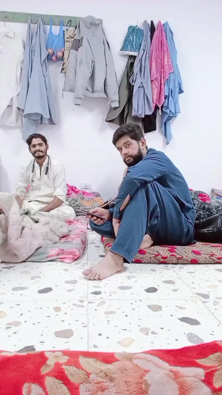 @LadlaBaloch313bv