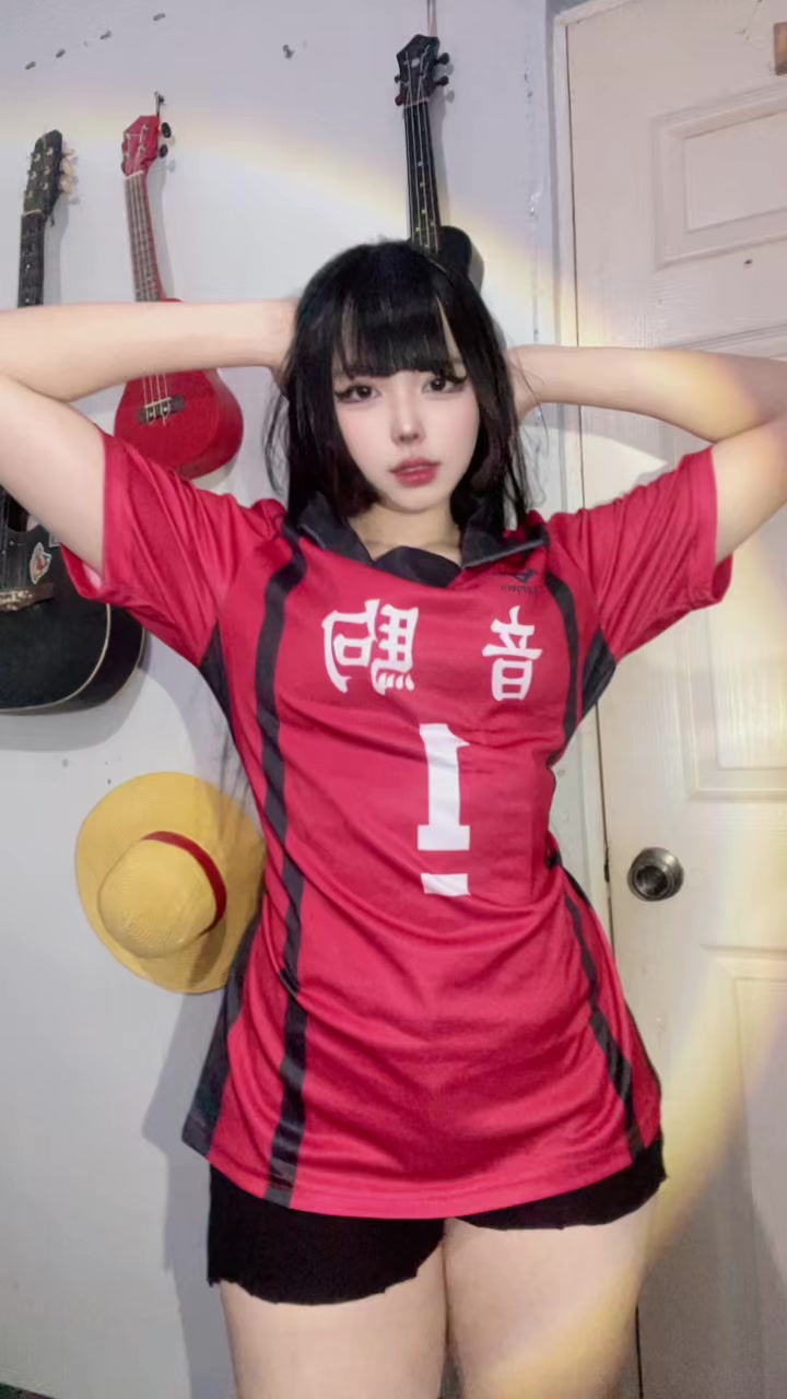 @kuroo ❀ coser