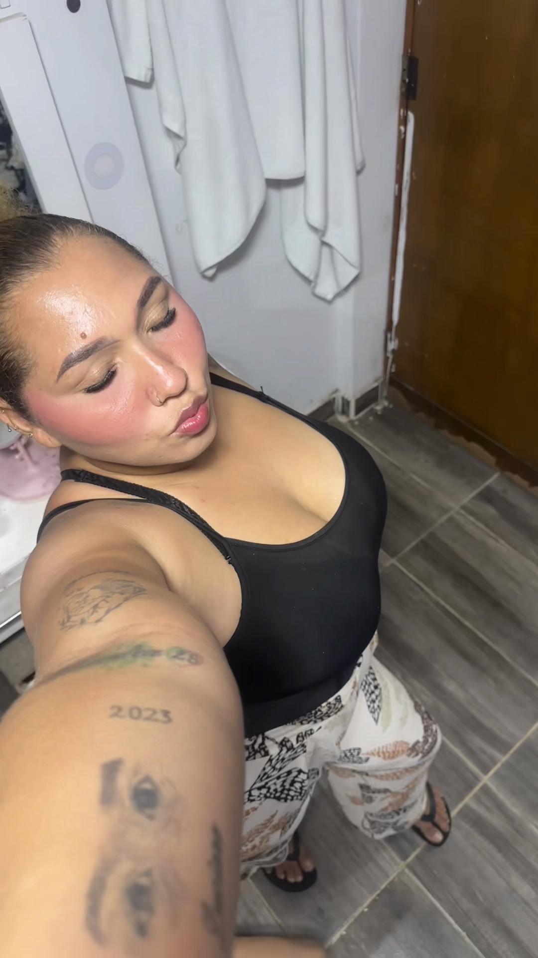 @Söfïïä🎀🔥