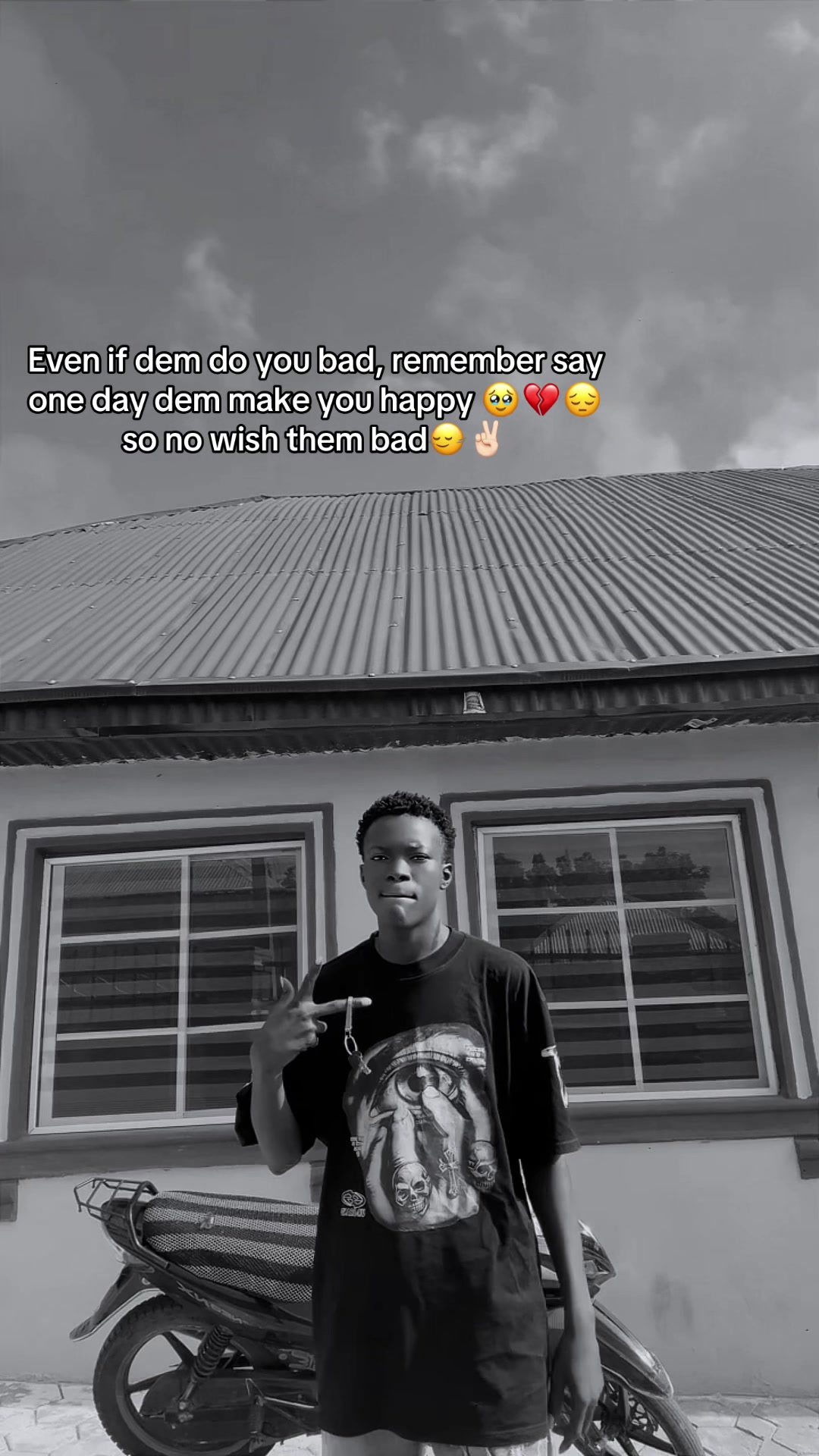 @AYINDE💐💳