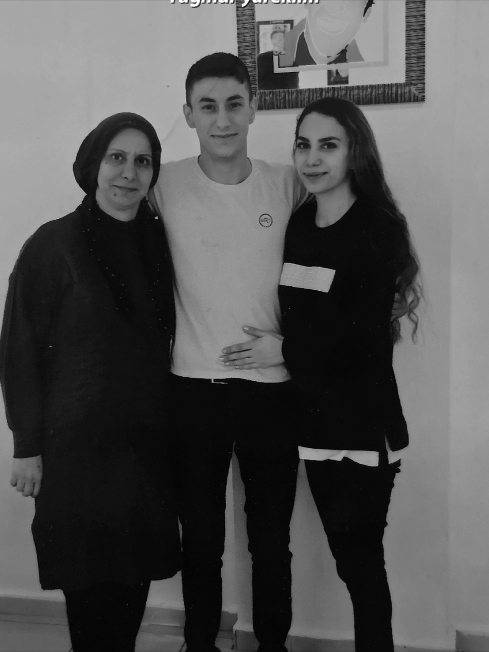 @Kader &Ccedil;i&ccedil;ek&ccedil;i