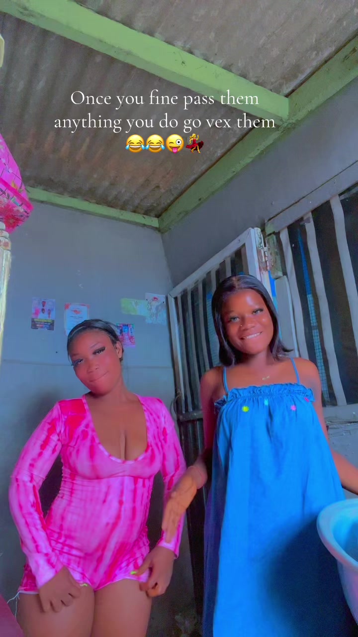 @@Biggest🦋 Ella 💎