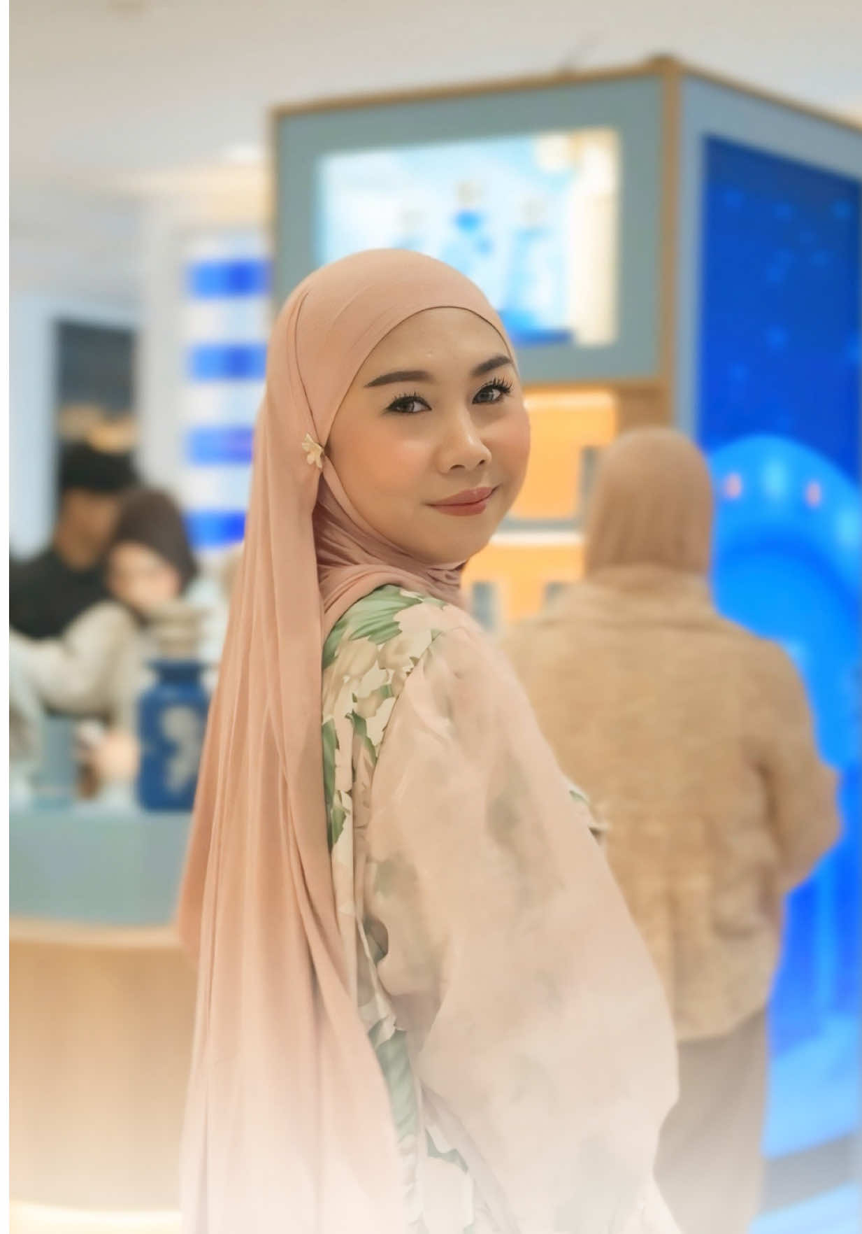 @Indahshanday