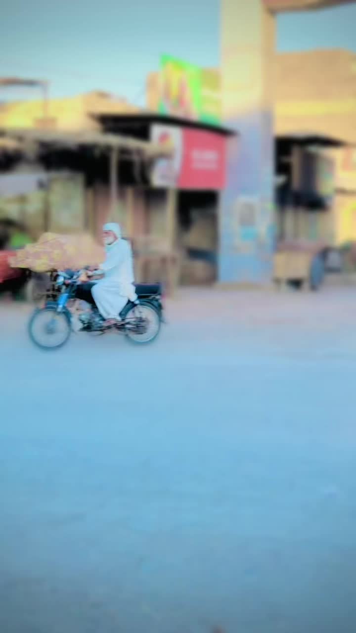 @Ayaz_Alee