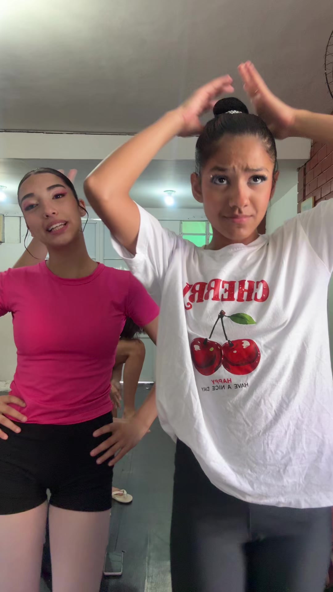 @Jhullya gabrielly