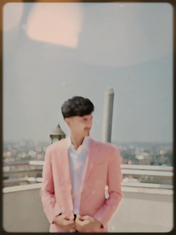 @𝐁 𝐈 𝐊 𝐄 𝐒 𝐇 🦁