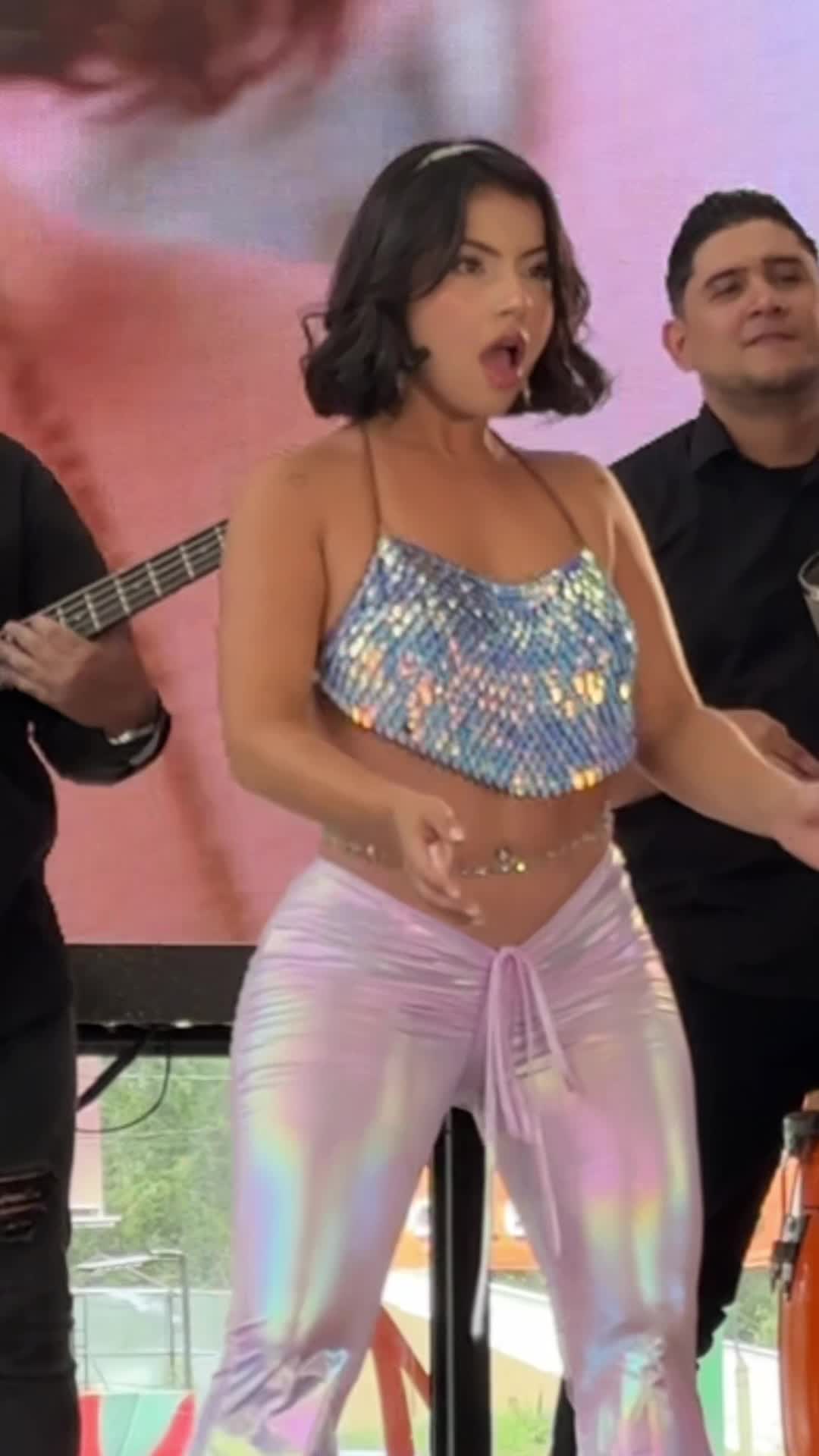 @Aida cortes ๐