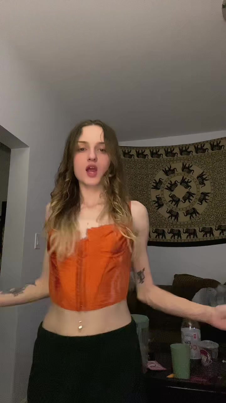 @It’s Sorrel ᯓᥫ᭡ッ