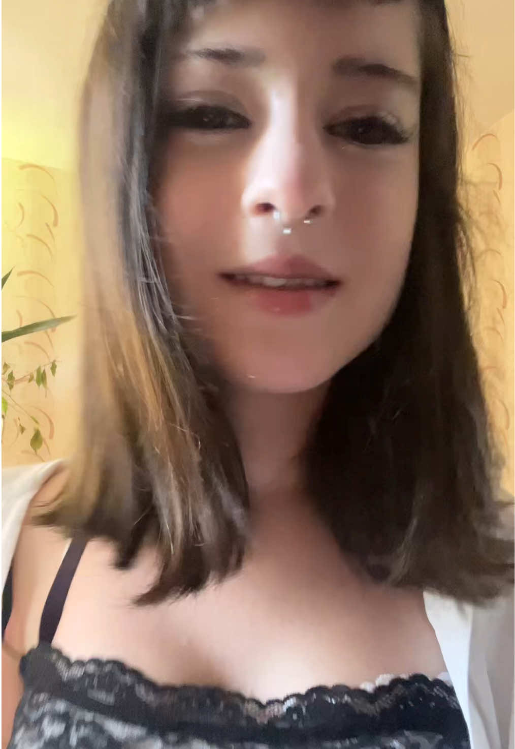 @щовелиса