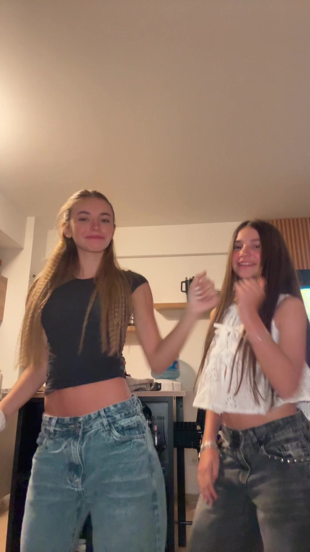 @anita_kami