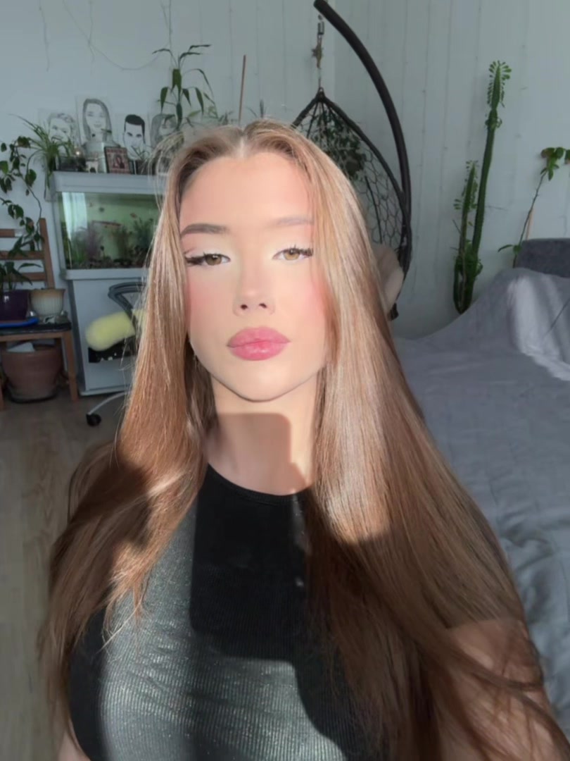 @angelinaa