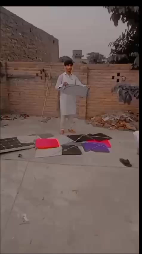 @MALIK ZAIN 😎⚡🤟