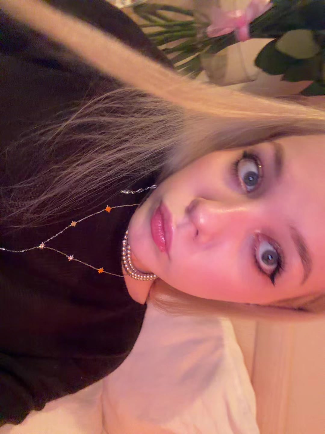 @kkk
