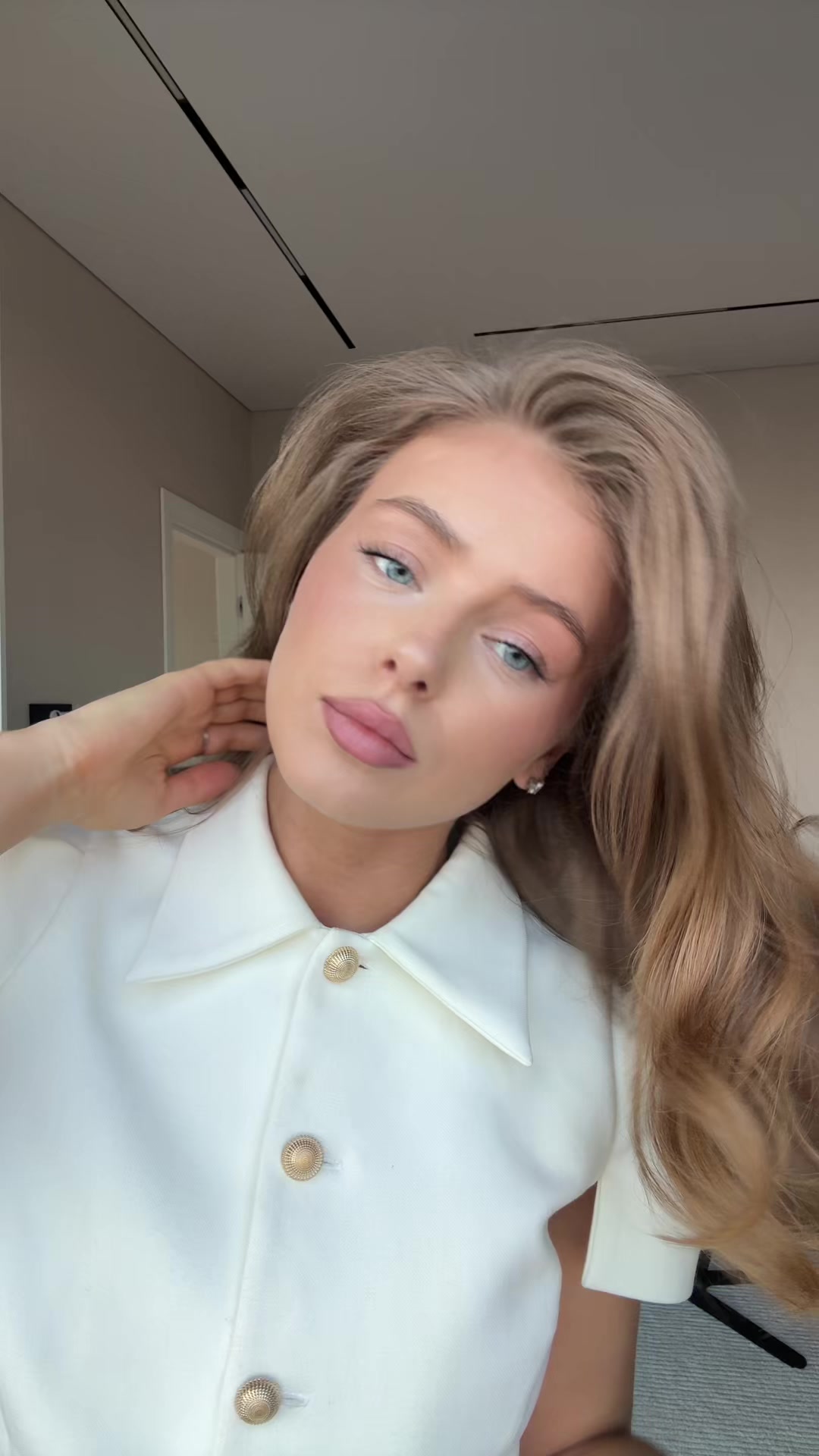 @Валерия