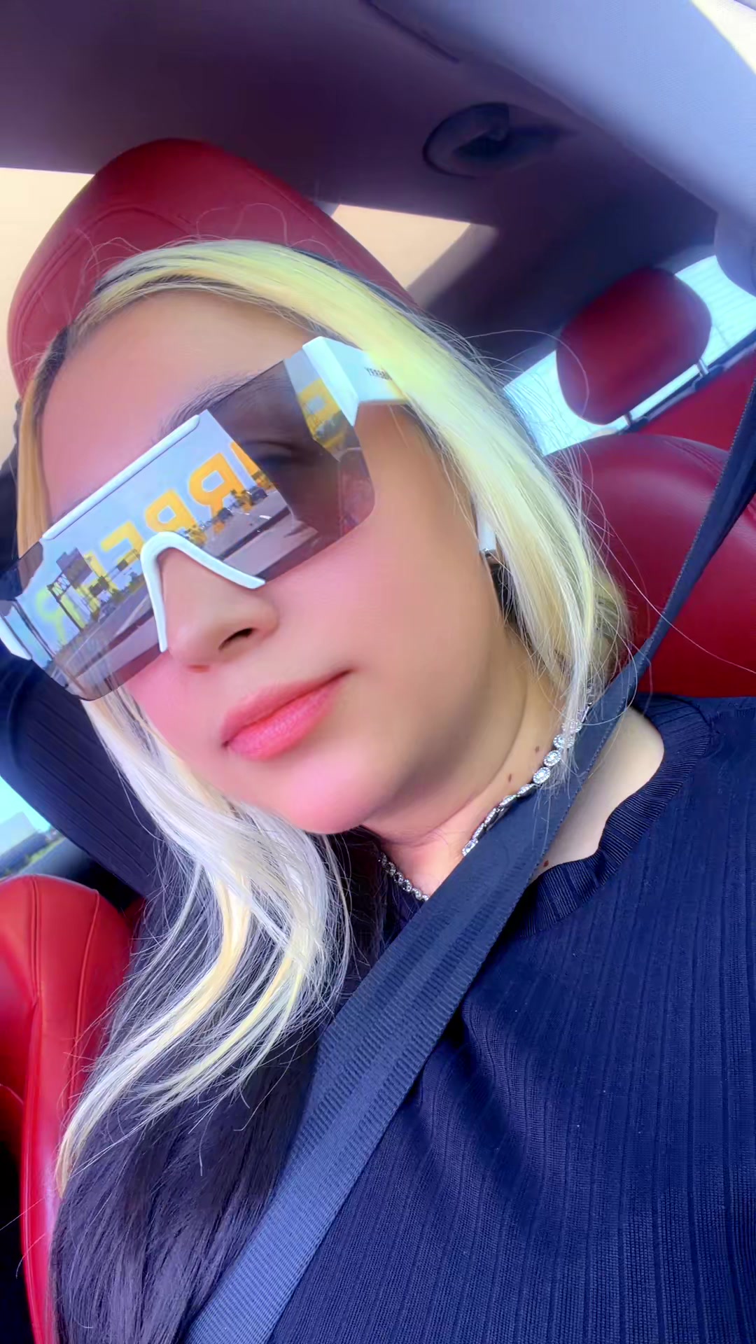 @maytheoficial