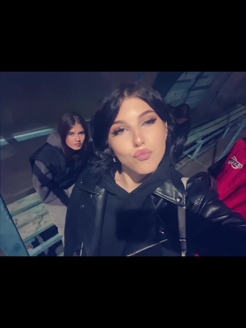 @Полина♥️