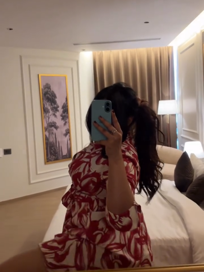 @Hey.Simzzz