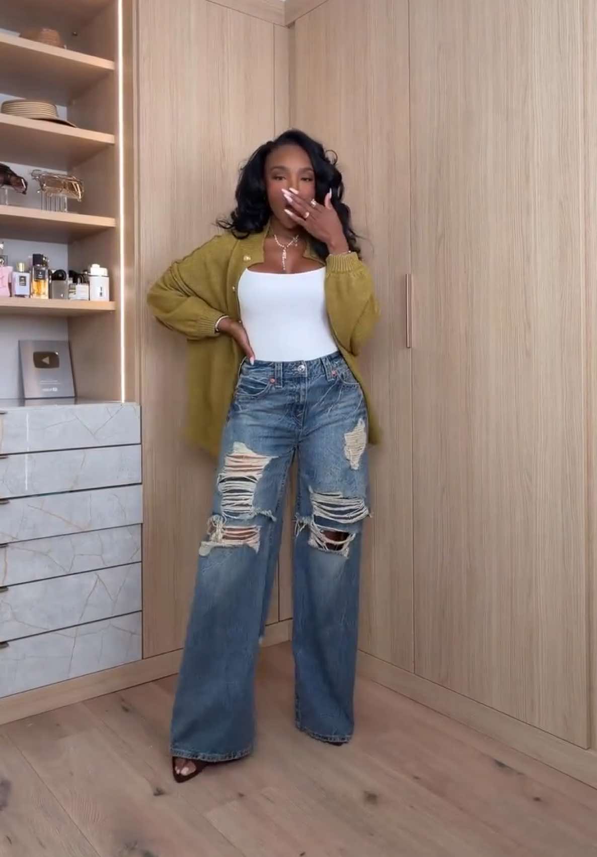 @Kira | Amazon Fashion Finds