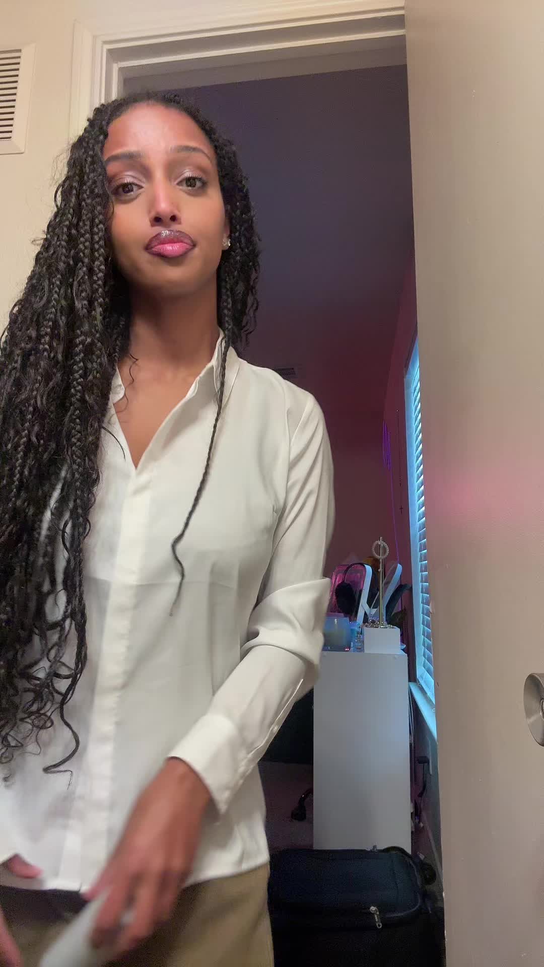 @t_tselott