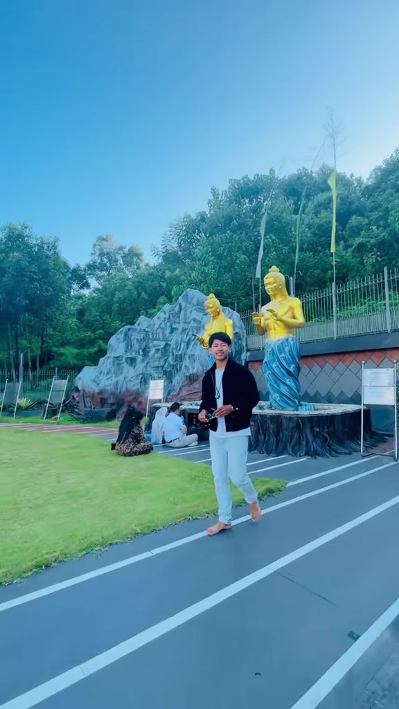 @Nogen Limbu Hangsarumba