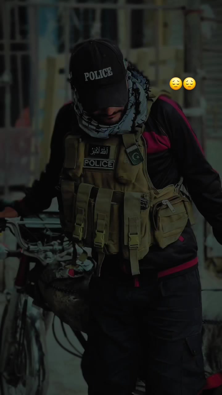 @𝘽𝙇𝘼𝘾𝙆 𝙀𝘼𝙂𝙇𝙀 🦅