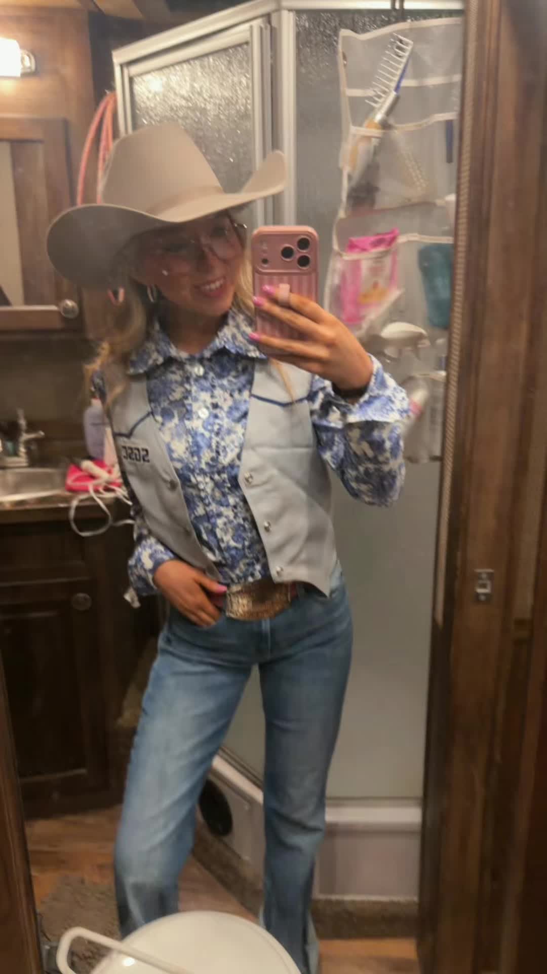 @addison.williams_