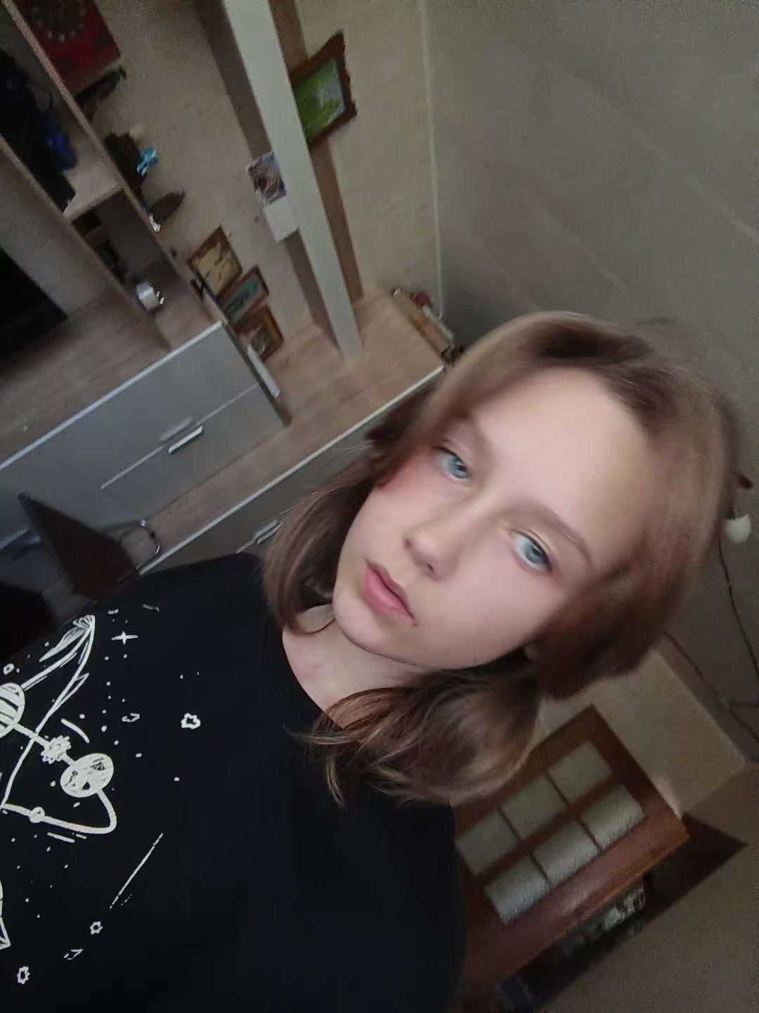 @кто то
