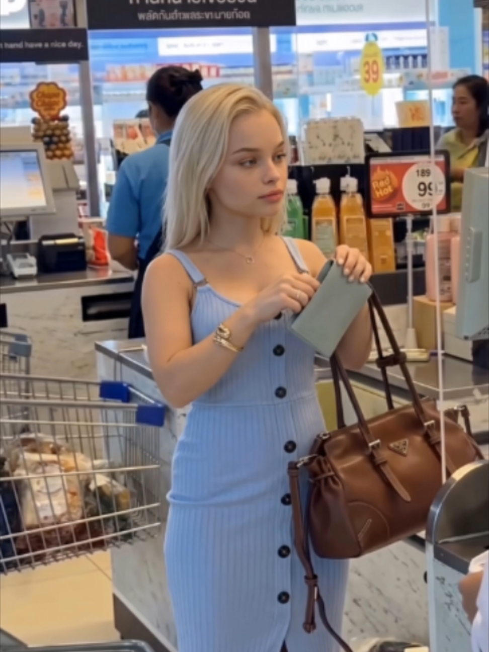 @elinaxmalina