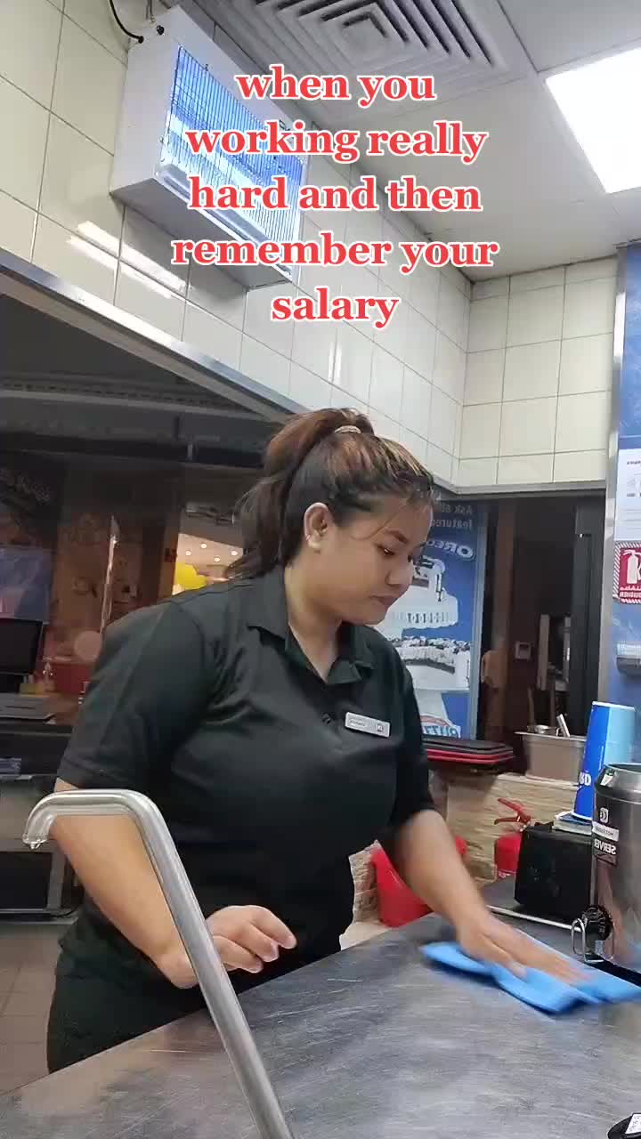 @🐷