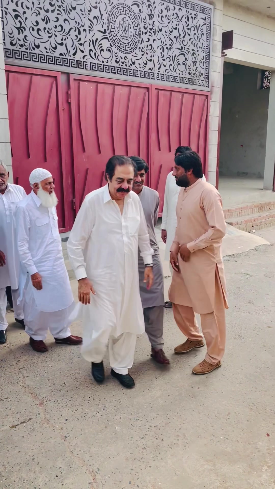 @Sardar M Asif Nakai
