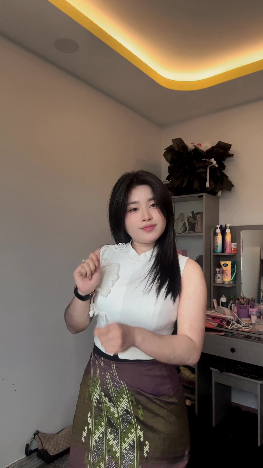 @Lwin Lwin Pyone