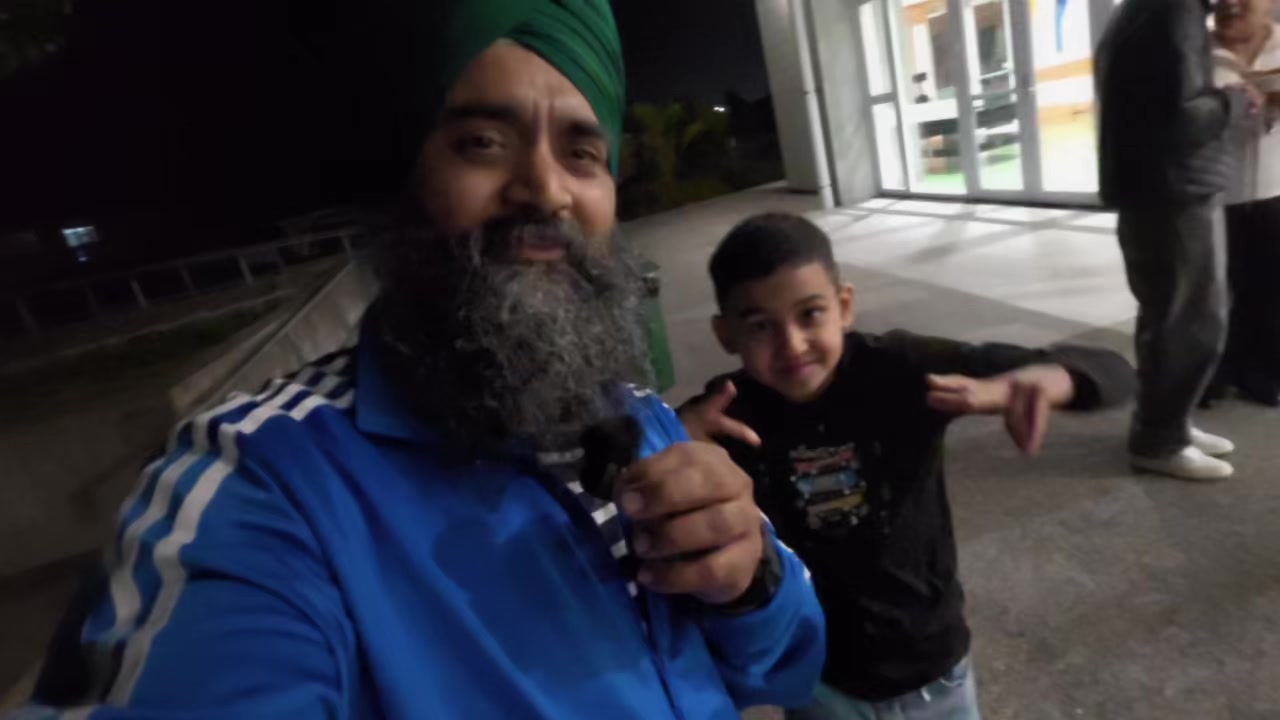 @deepabazidwala