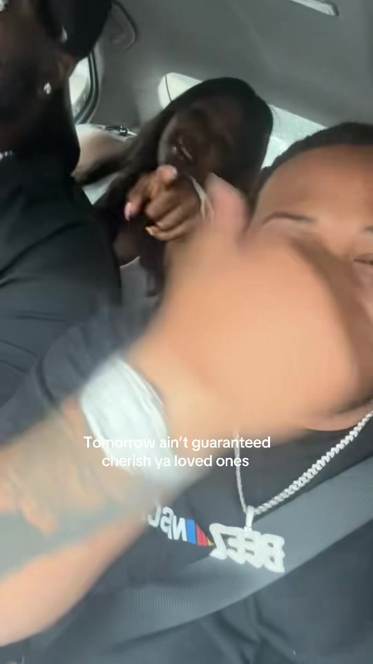 @beezyhendrixx
