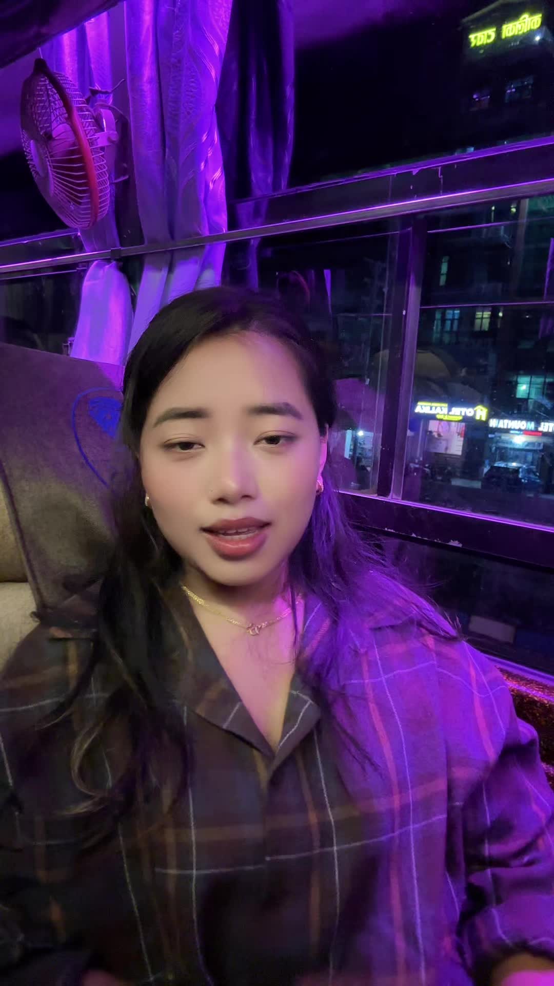 @….