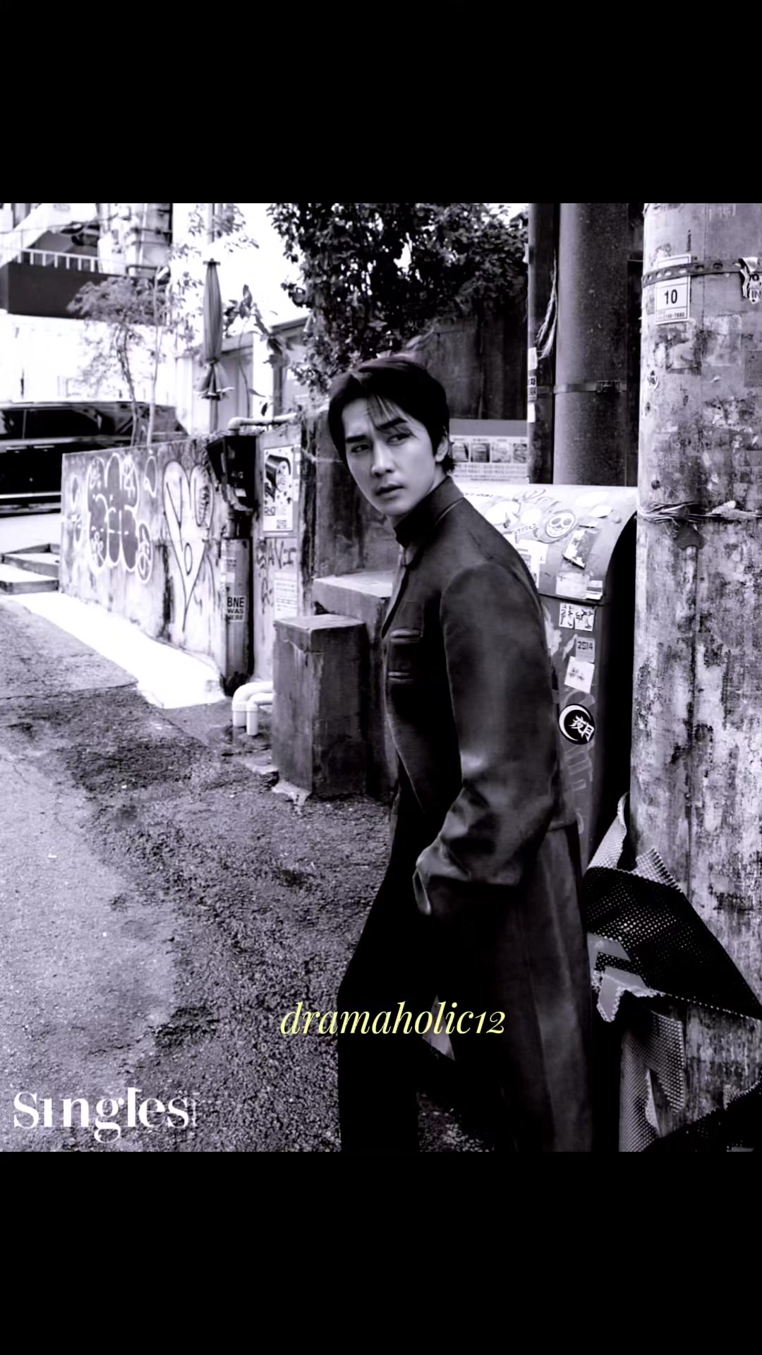 @dramaholic12