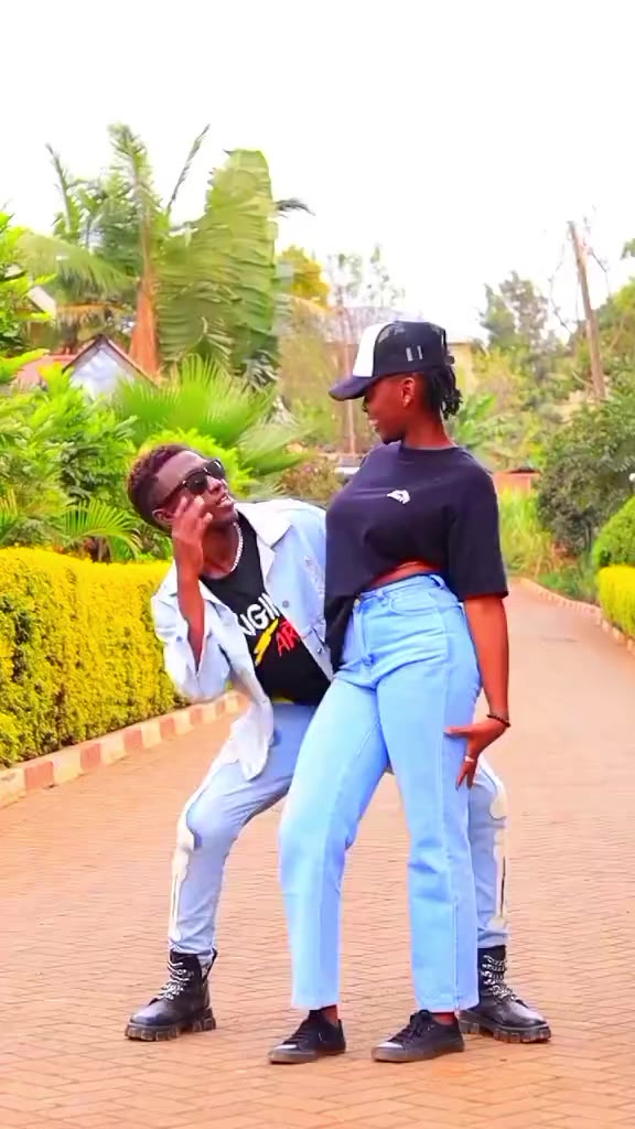 @👑bonny🇰🇪