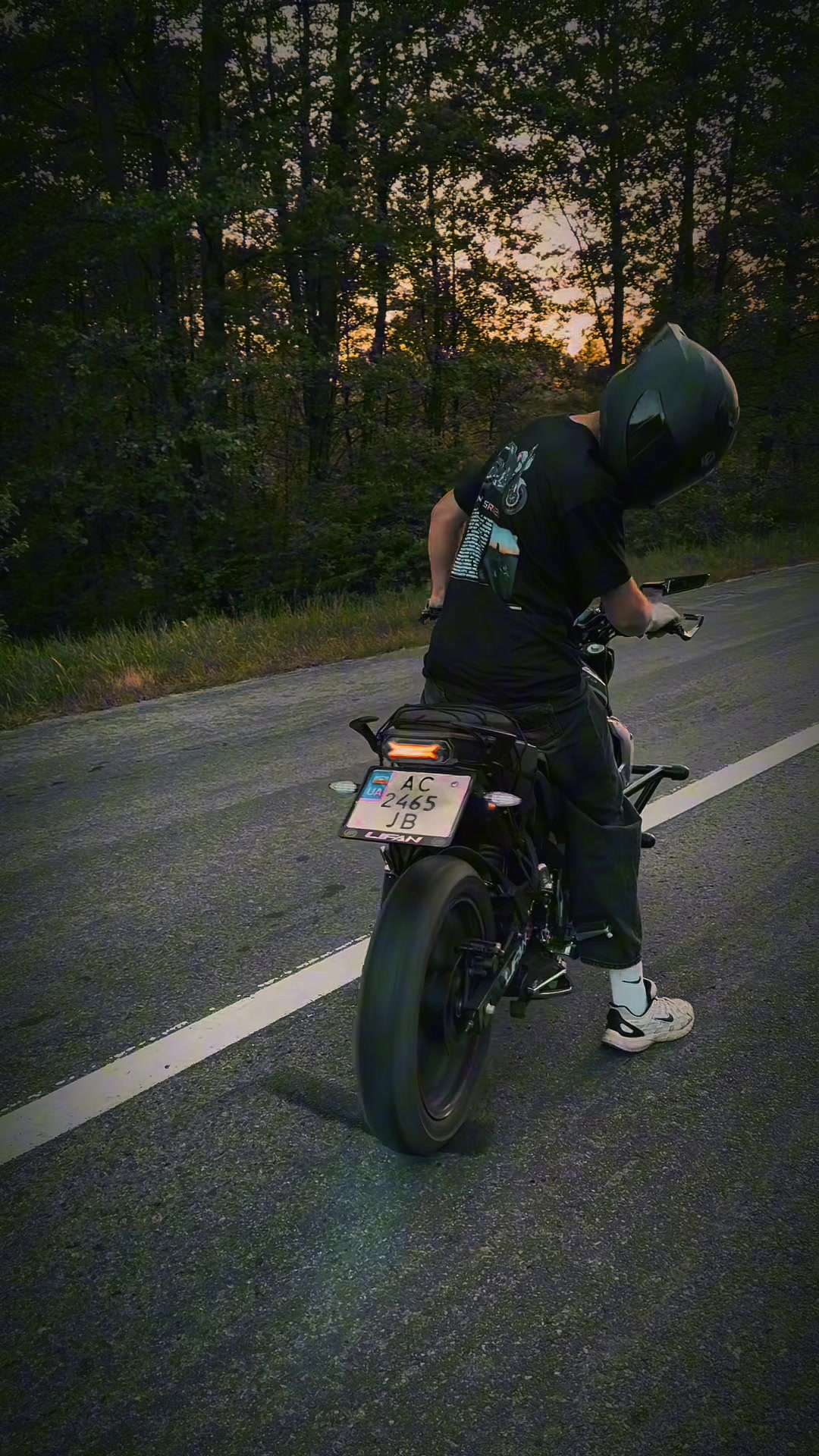 @yarik_lishchuk_