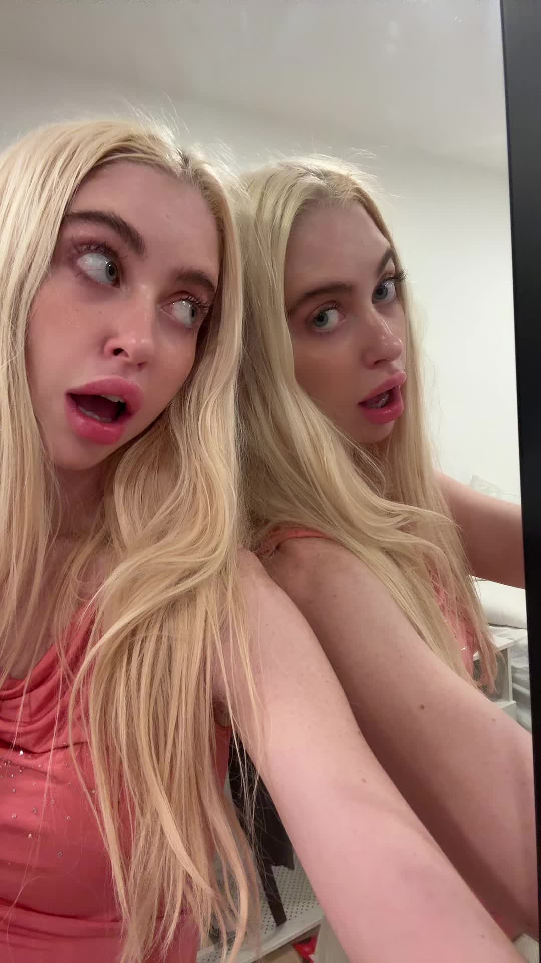 @Chloe Cherry