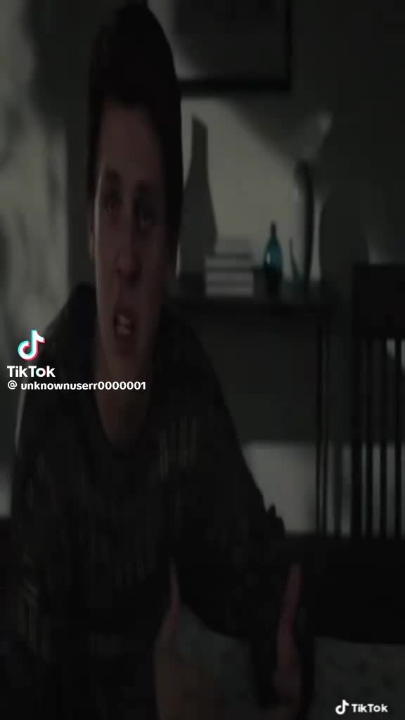 @𝓑𝓻𝓪𝔂𝓭𝓸𝓷✝️🚬🔫😔