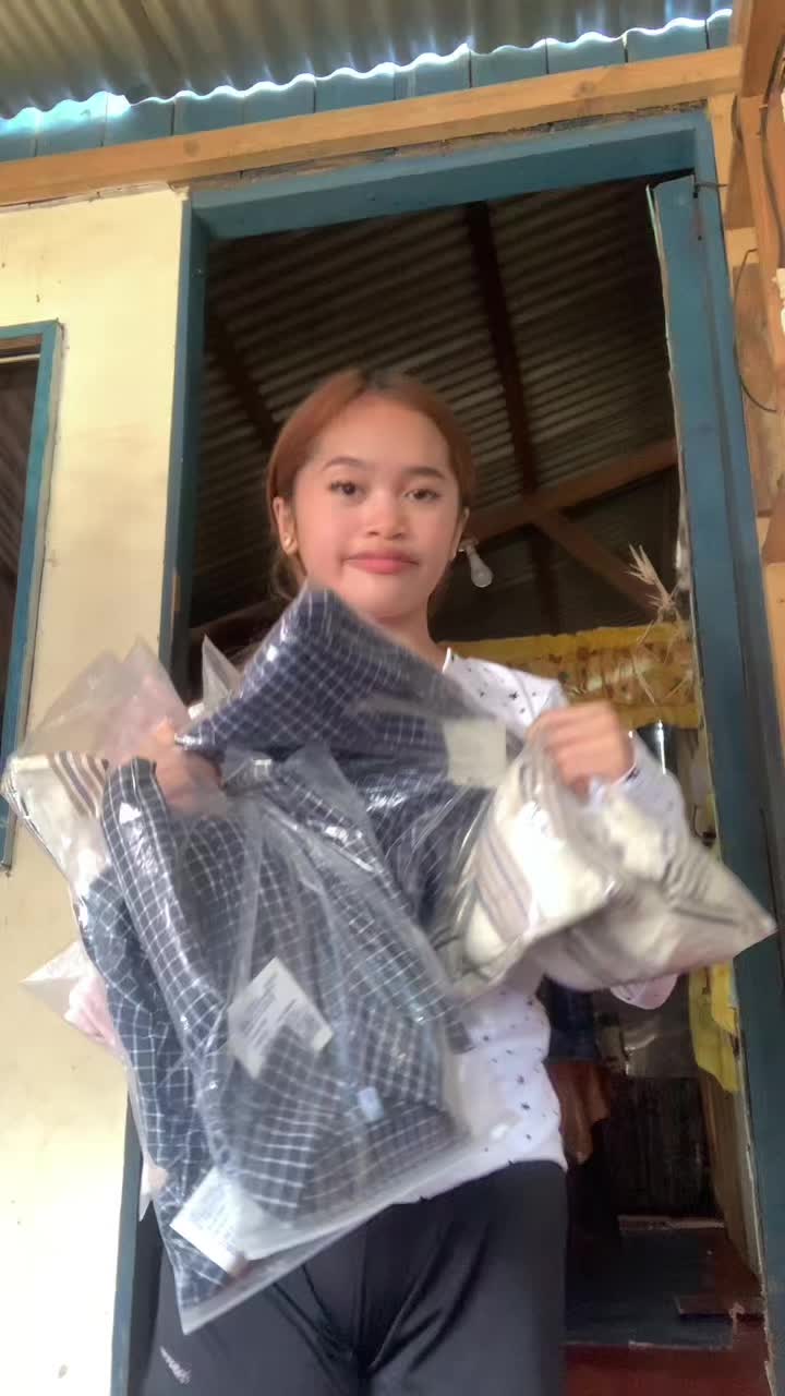 @AKO SI LOVELY