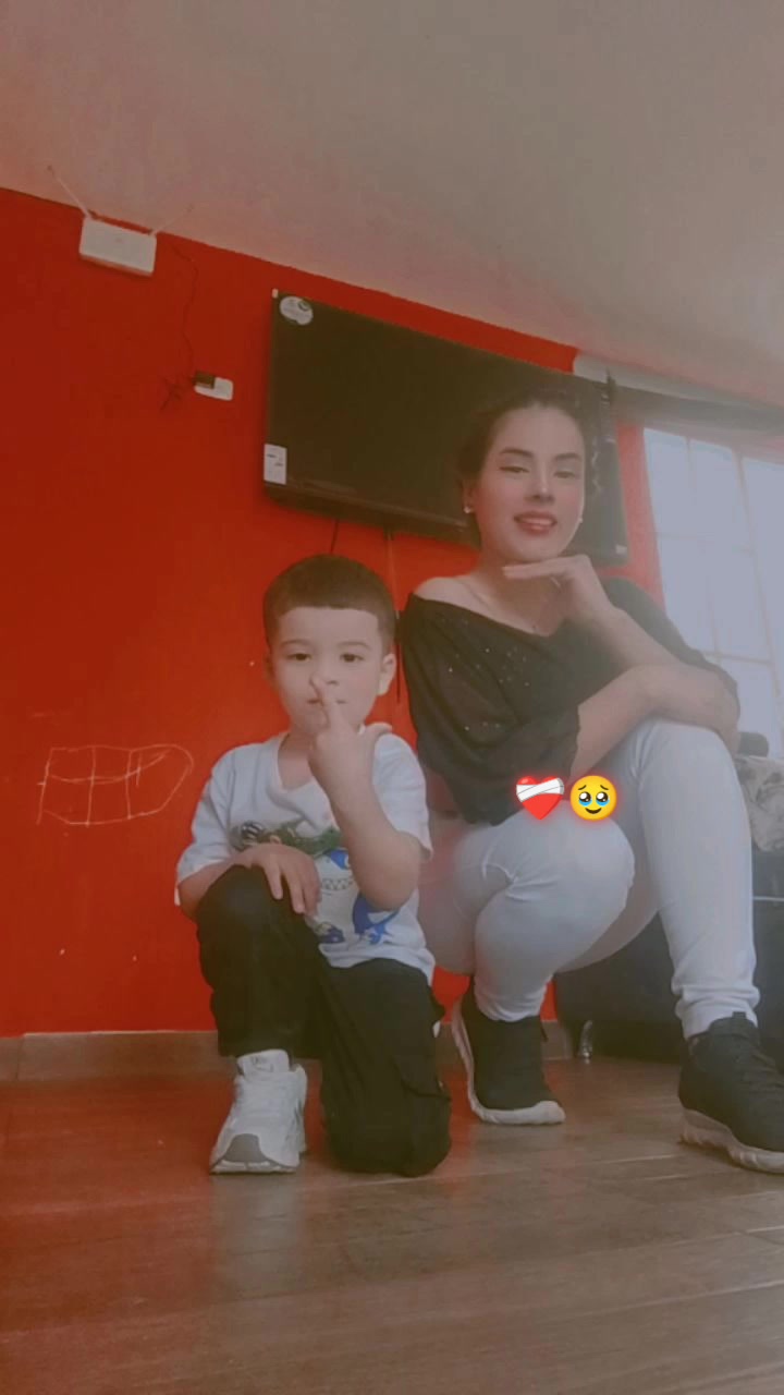 @Nicol Mu&ntilde;oz