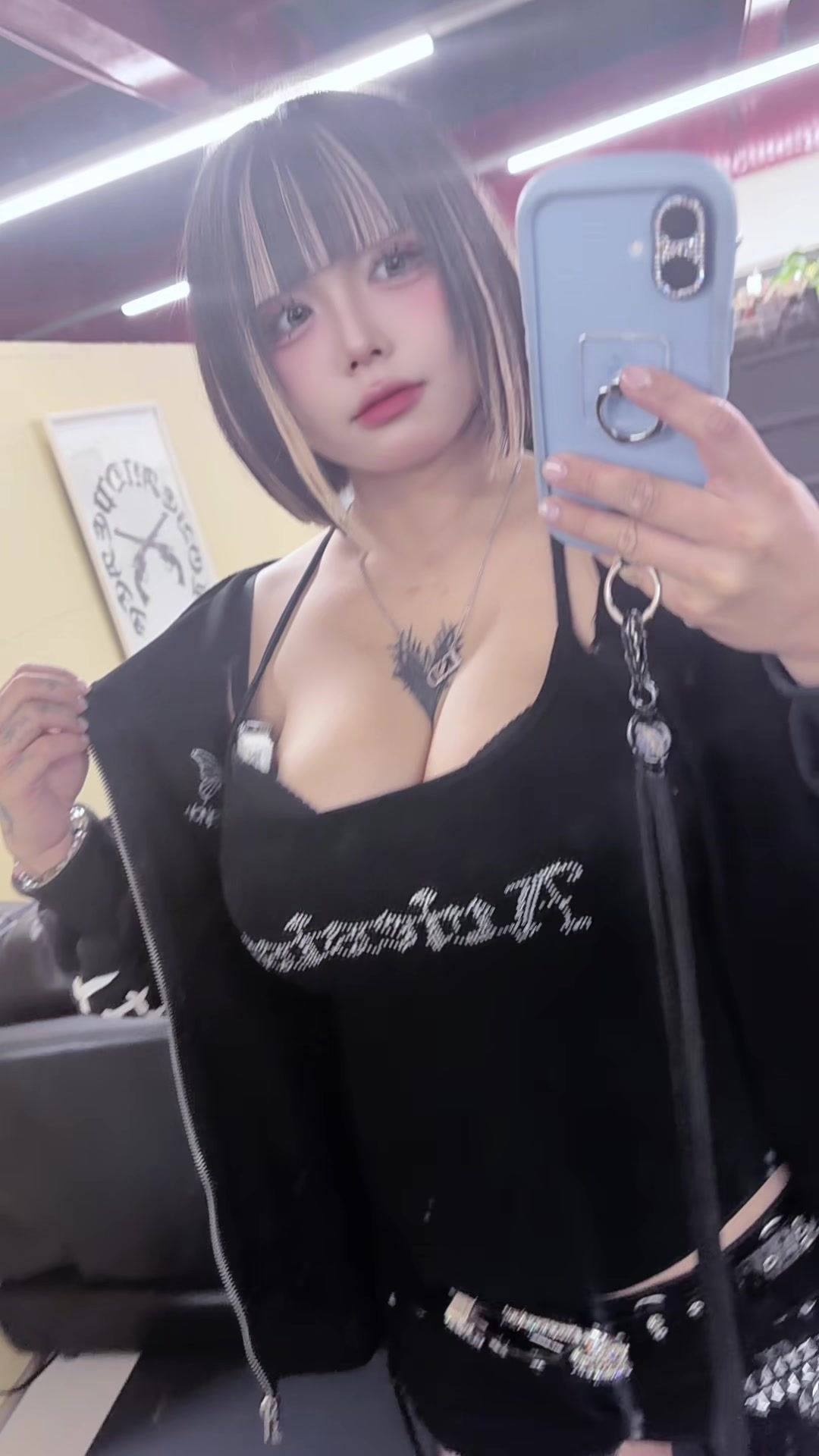 @月(ツキ)