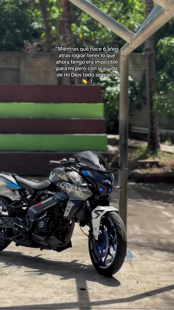 @Crΐຮຮຮ..🍒