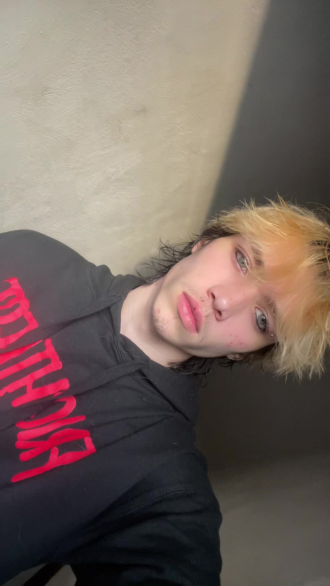@L