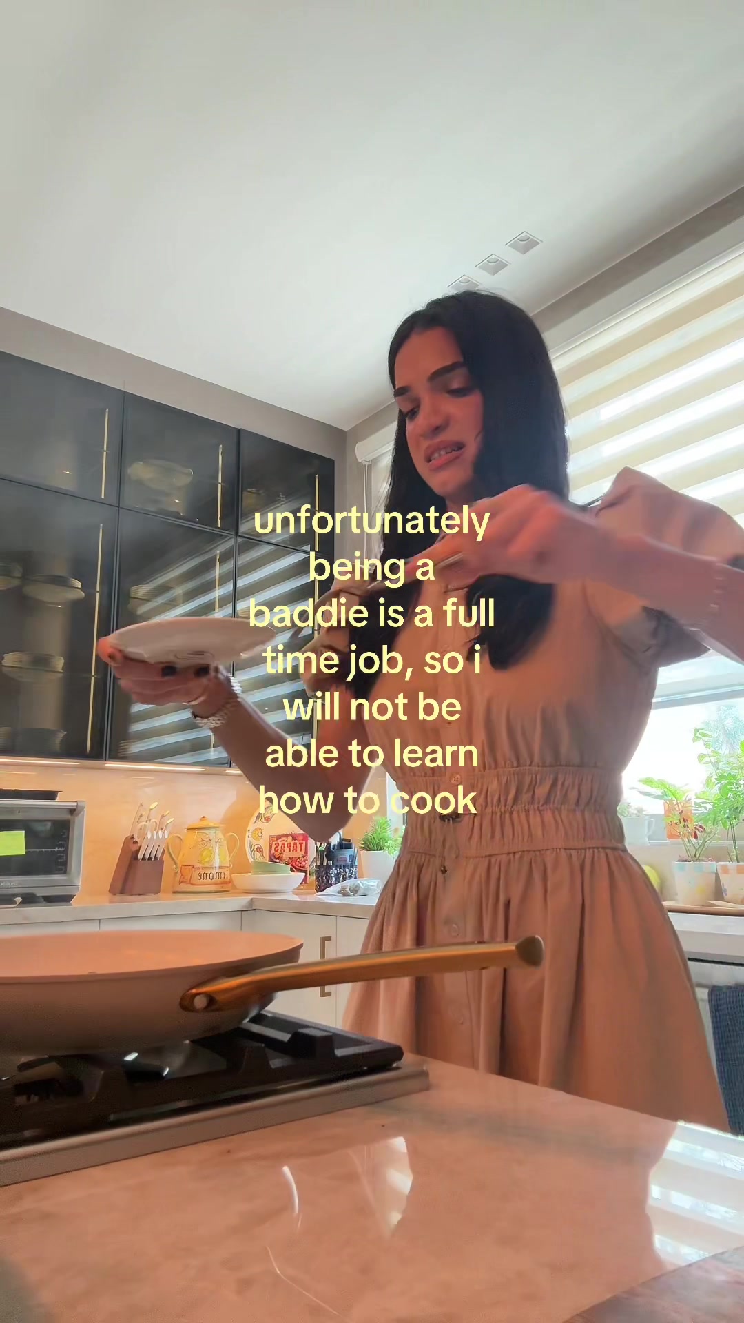 @amelia i. gomez