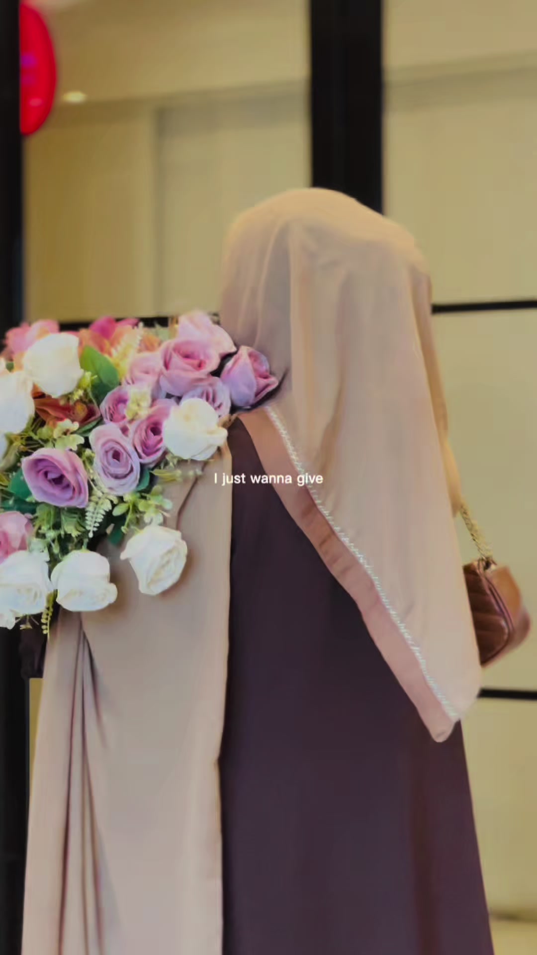 @𝓝𝓲𝓳𝓱𝓾 𝓜🦋