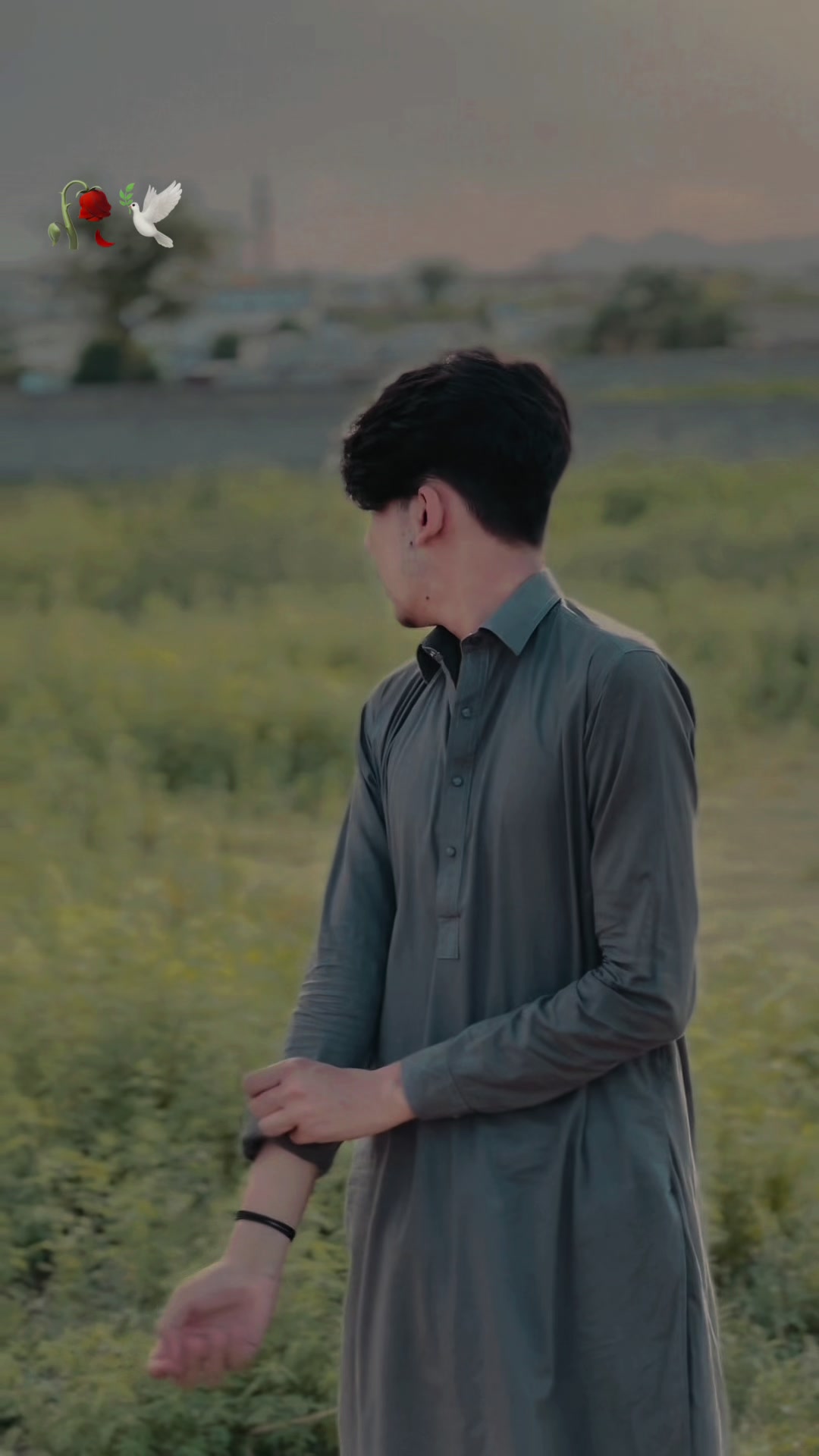 @𝑹𝑨𝒁𝒊𝒊𝒊  🤭