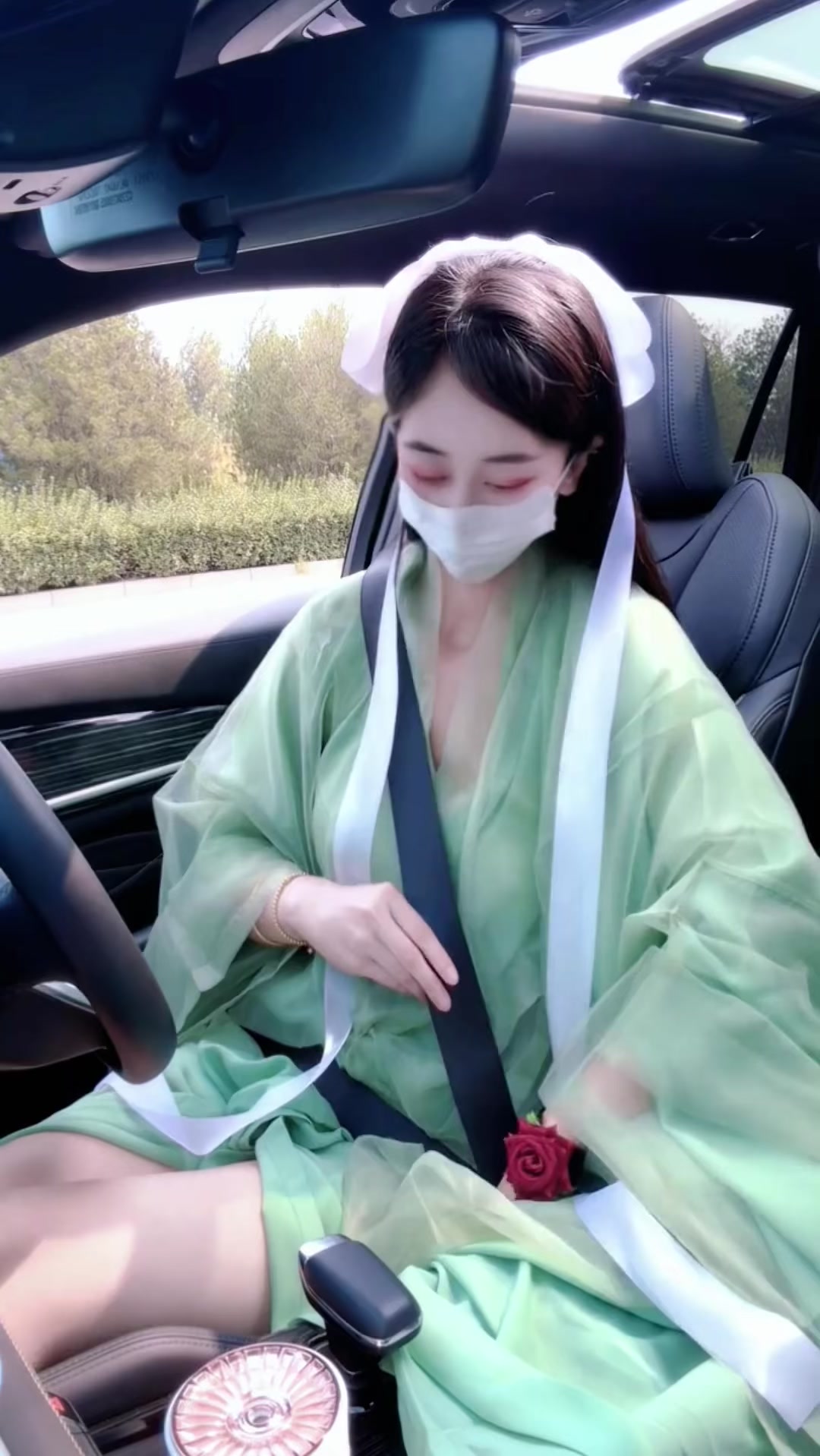 @私はここにいます
